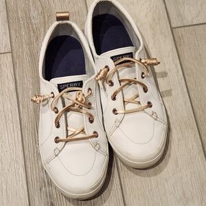 Sperry size 7 white leather with rose gold laces boat shoes